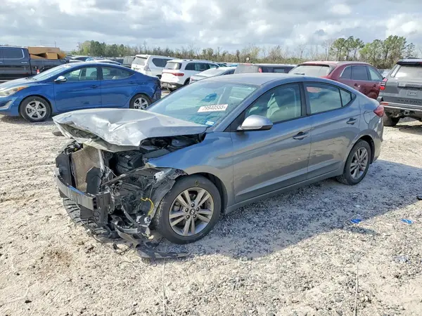 KMHD84LF3HU381425 2017 HYUNDAI ELANTRA - Image 1