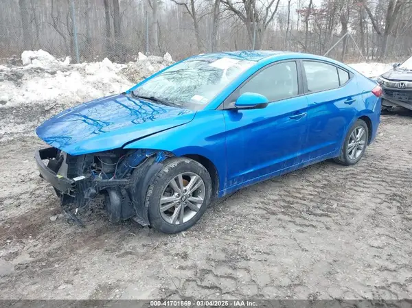 KMHD84LF3HU405917 2017 HYUNDAI ELANTRA - Image 2