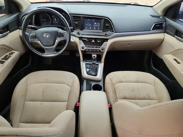 KMHD84LF3HU430087 2017 HYUNDAI ELANTRA - Image 8