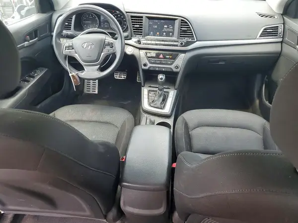 KMHD84LF3JU450555 2018 HYUNDAI ELANTRA - Image 8