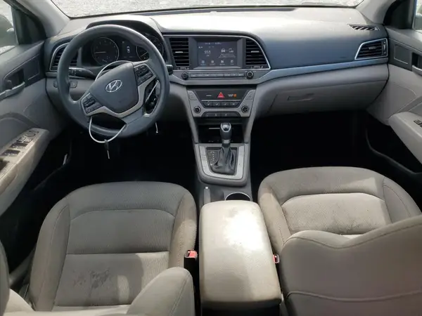 KMHD84LF3JU457568 2018 HYUNDAI ELANTRA - Image 8