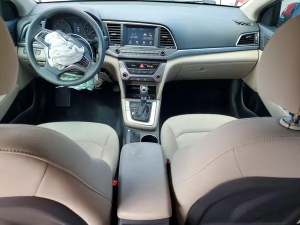 KMHD84LF3JU471888 2018 HYUNDAI ELANTRA - Image 8