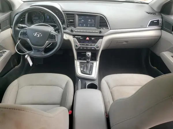 KMHD84LF3JU473026 2018 HYUNDAI ELANTRA - Image 8