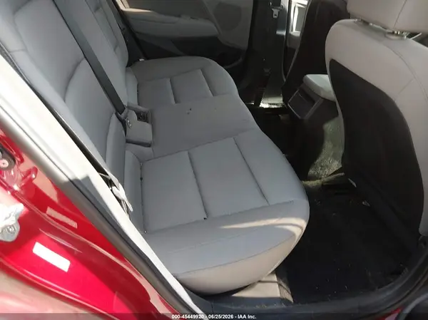 KMHD84LF3JU475021 2018 HYUNDAI ELANTRA - Image 8