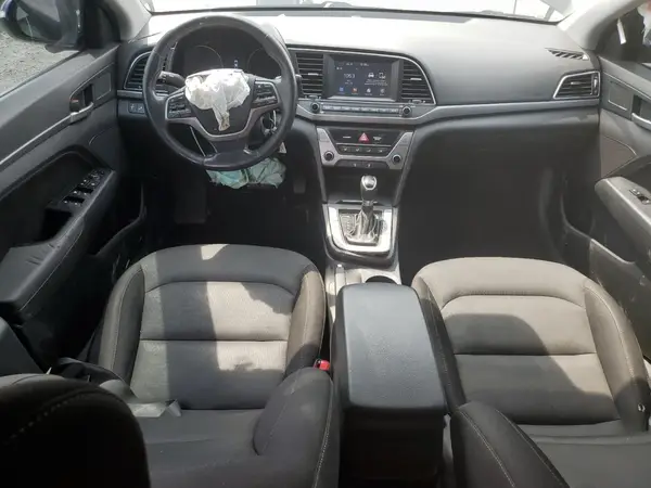 KMHD84LF3JU478453 2018 HYUNDAI ELANTRA - Image 8