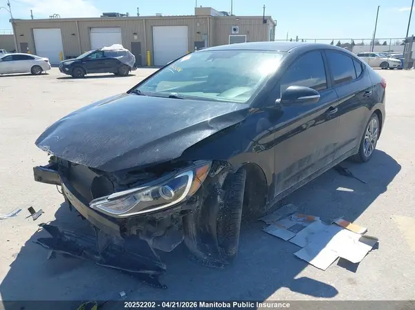 KMHD84LF3JU485466 2018 HYUNDAI ELANTRA - Image 2