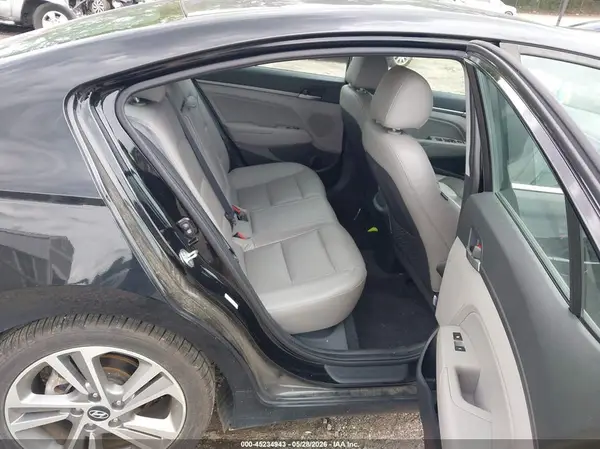 KMHD84LF3JU503139 2018 HYUNDAI ELANTRA - Image 8