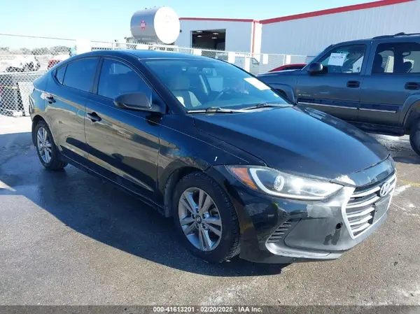 KMHD84LF3JU504159 2018 HYUNDAI ELANTRA - Image 1