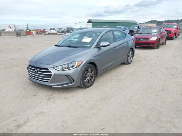 KMHD84LF3JU506803 2018 HYUNDAI ELANTRA - Image 2