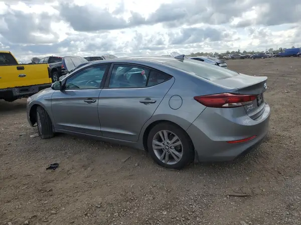 KMHD84LF3JU560750 2018 HYUNDAI ELANTRA - Image 2