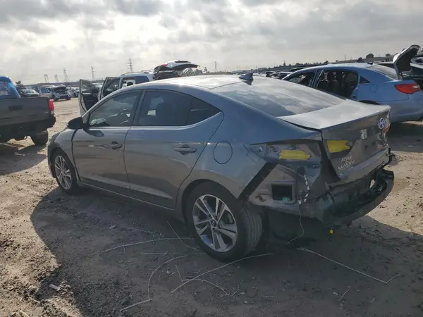 KMHD84LF3JU565723 2018 HYUNDAI ELANTRA - Image 2