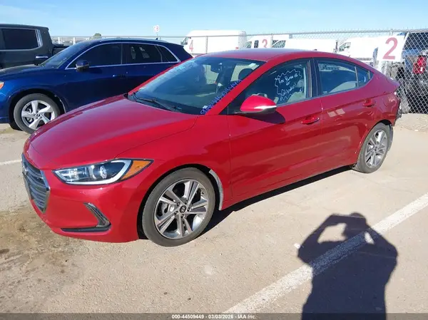 KMHD84LF3JU574020 2018 HYUNDAI ELANTRA - Image 2