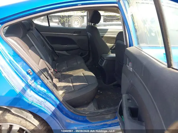 KMHD84LF3JU581436 2018 HYUNDAI ELANTRA - Image 8