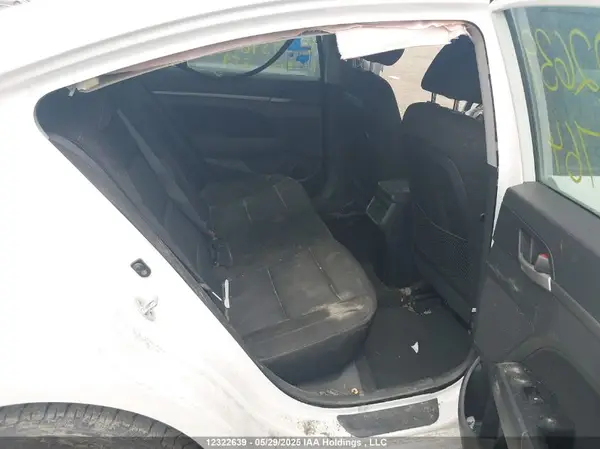 KMHD84LF3JU593764 2018 HYUNDAI ELANTRA - Image 8