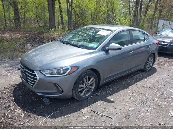 KMHD84LF3JU595269 2018 HYUNDAI ELANTRA - Image 2