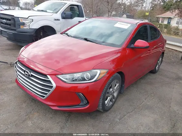 KMHD84LF3JU600311 2018 HYUNDAI ELANTRA - Image 2