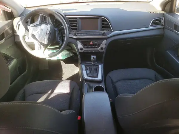 KMHD84LF3JU609607 2018 HYUNDAI ELANTRA - Image 8