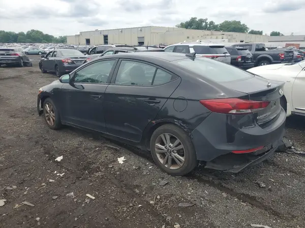 KMHD84LF3JU612779 2018 HYUNDAI ELANTRA - Image 2