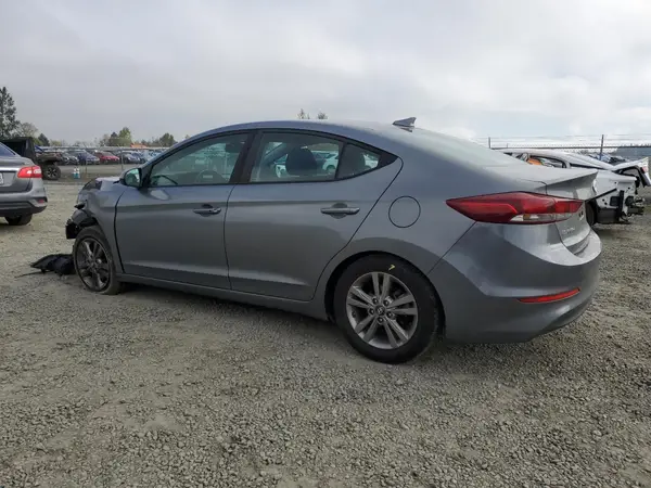 KMHD84LF3JU628481 2018 HYUNDAI ELANTRA - Image 2