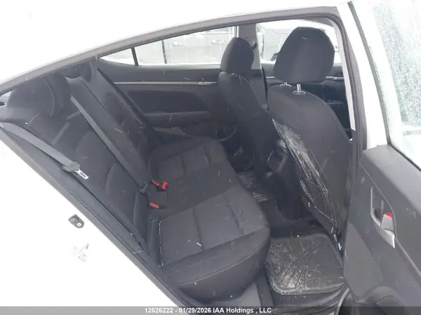 KMHD84LF3JU635222 2018 HYUNDAI ELANTRA - Image 8