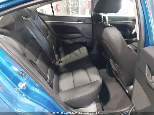 KMHD84LF3JU640887 2018 HYUNDAI ELANTRA - Image 8