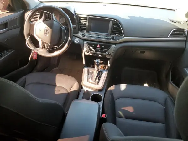 KMHD84LF3JU654479 2018 HYUNDAI ELANTRA - Image 8