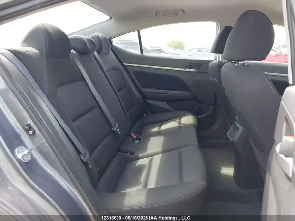 KMHD84LF3JU679253 2018 HYUNDAI ELANTRA - Image 8