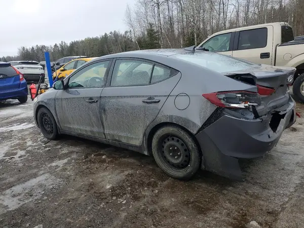 KMHD84LF3JU680970 2018 HYUNDAI ELANTRA - Image 2