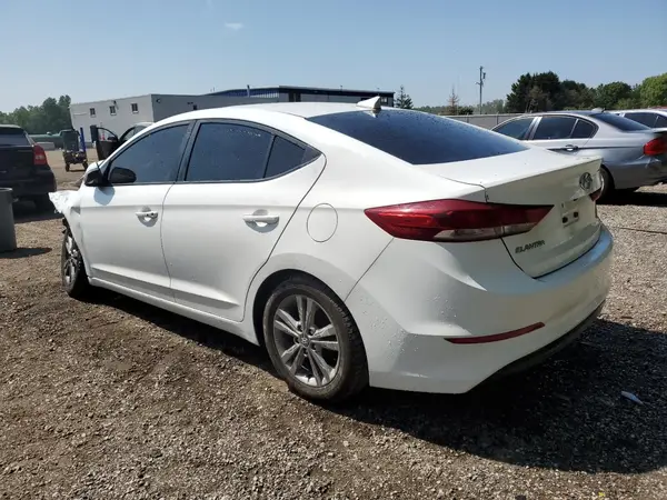 KMHD84LF3JU696165 2018 HYUNDAI ELANTRA - Image 2