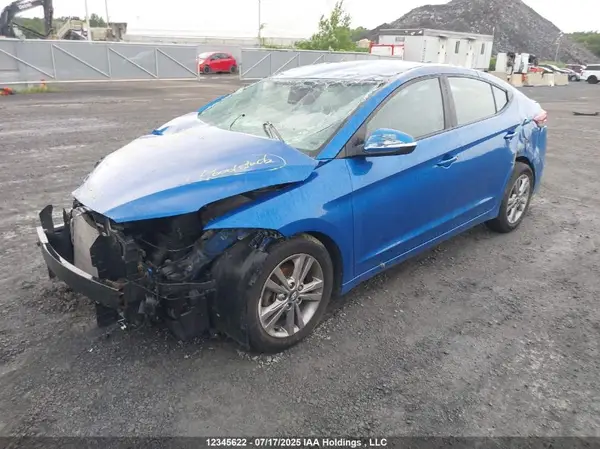 KMHD84LF3JU701025 2018 HYUNDAI ELANTRA - Image 2