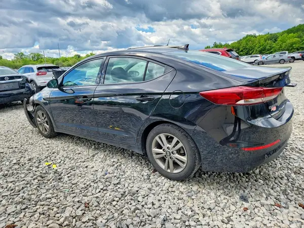 KMHD84LF3JU702854 2018 HYUNDAI ELANTRA - Image 2
