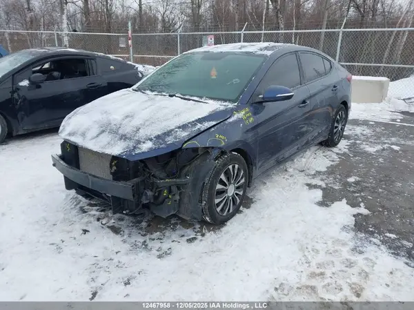KMHD84LF3JU711991 2018 HYUNDAI ELANTRA - Image 2