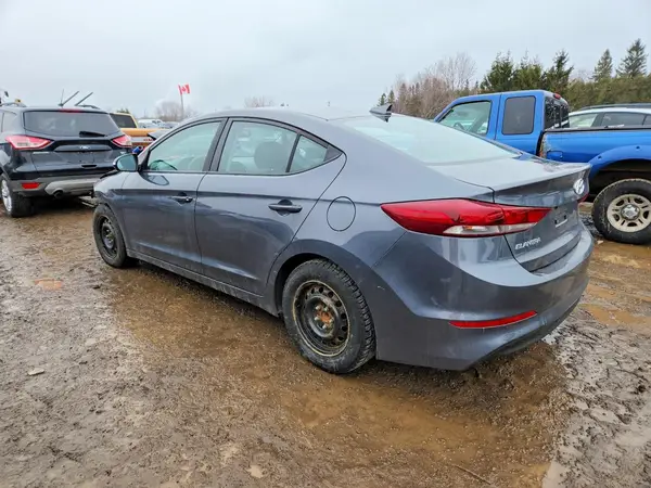 KMHD84LF3JU714356 2018 HYUNDAI ELANTRA - Image 2