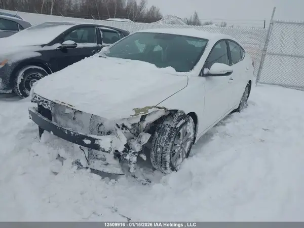 KMHD84LF3JU714552 2018 HYUNDAI ELANTRA - Image 2