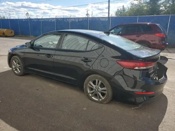 KMHD84LF3JU717953 2018 HYUNDAI ELANTRA - Image 2