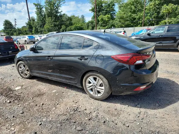 KMHD84LF3KU731157 2019 HYUNDAI ELANTRA - Image 2