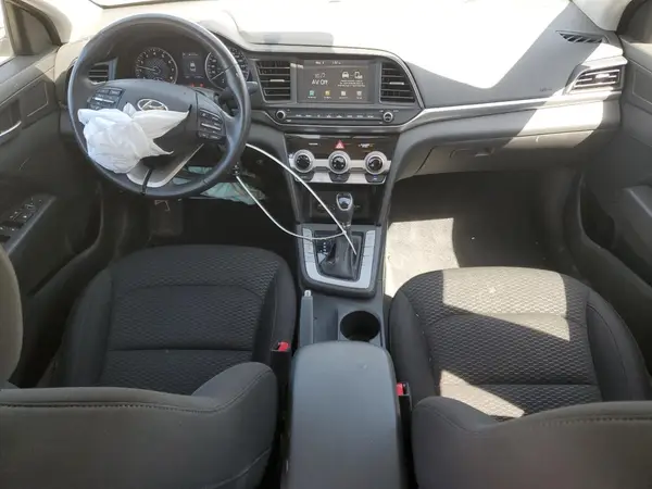 KMHD84LF3KU740876 2019 HYUNDAI ELANTRA - Image 8
