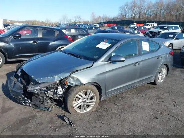 KMHD84LF3KU741087 2019 HYUNDAI ELANTRA - Image 2