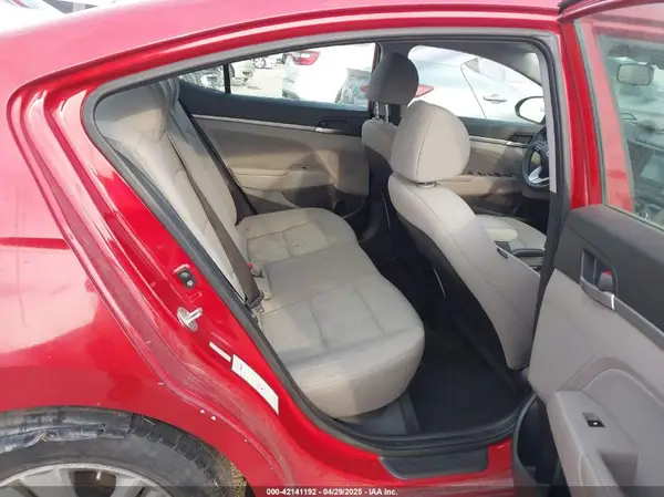KMHD84LF3KU741672 2019 HYUNDAI ELANTRA - Image 8