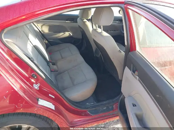 KMHD84LF3KU743521 2019 HYUNDAI ELANTRA - Image 8