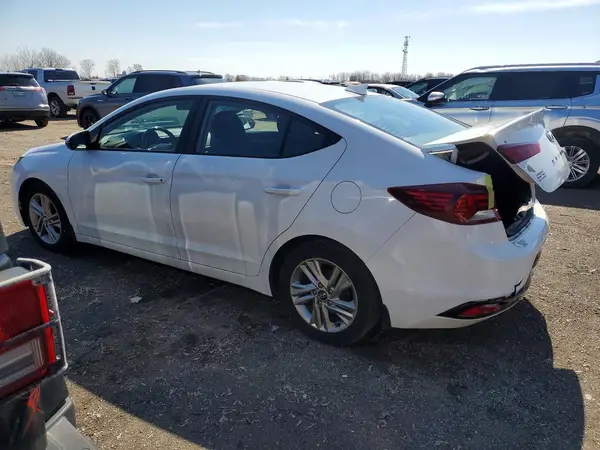 KMHD84LF3KU750050 2019 HYUNDAI ELANTRA - Image 2