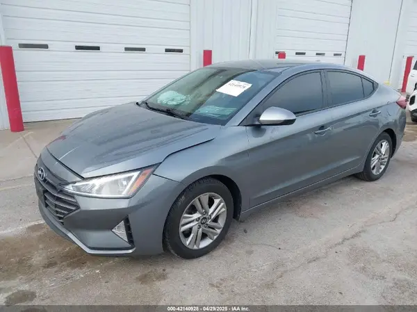 KMHD84LF3KU761288 2019 HYUNDAI ELANTRA - Image 2