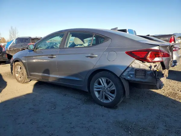 KMHD84LF3KU769035 2019 HYUNDAI ELANTRA - Image 2