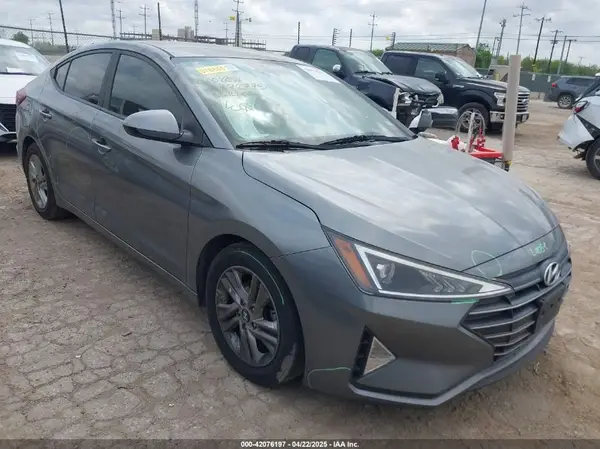 KMHD84LF3KU772775 2019 HYUNDAI ELANTRA - Image 1