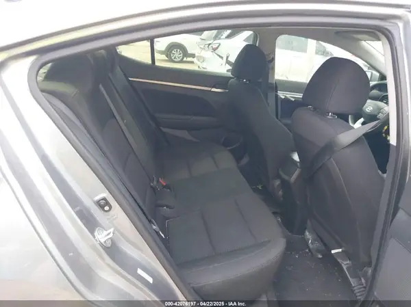 KMHD84LF3KU772775 2019 HYUNDAI ELANTRA - Image 8