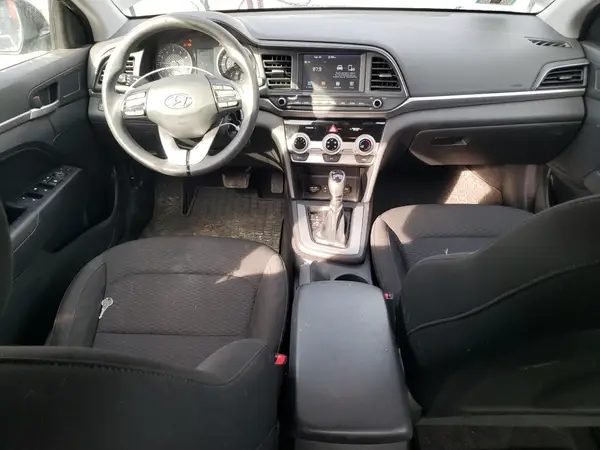 KMHD84LF3KU781993 2019 HYUNDAI ELANTRA - Image 8