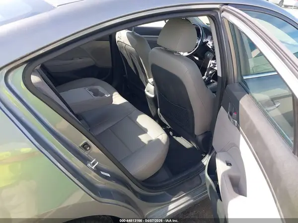 KMHD84LF3KU783369 2019 HYUNDAI ELANTRA - Image 8