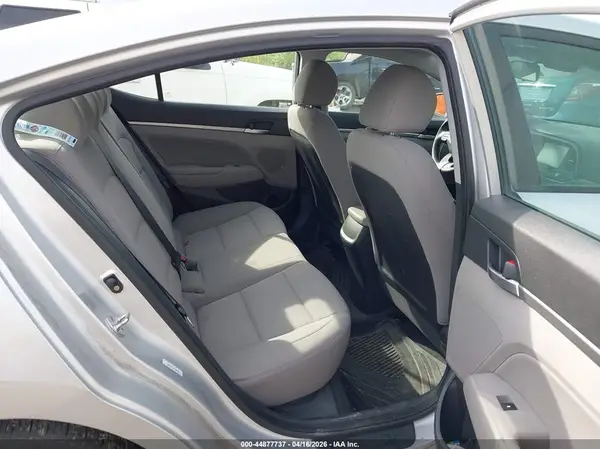 KMHD84LF3KU808075 2019 HYUNDAI ELANTRA - Image 8