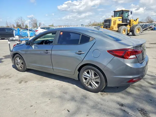 KMHD84LF3KU809422 2019 HYUNDAI ELANTRA - Image 2