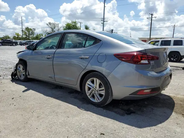 KMHD84LF3KU812899 2019 HYUNDAI ELANTRA - Image 2